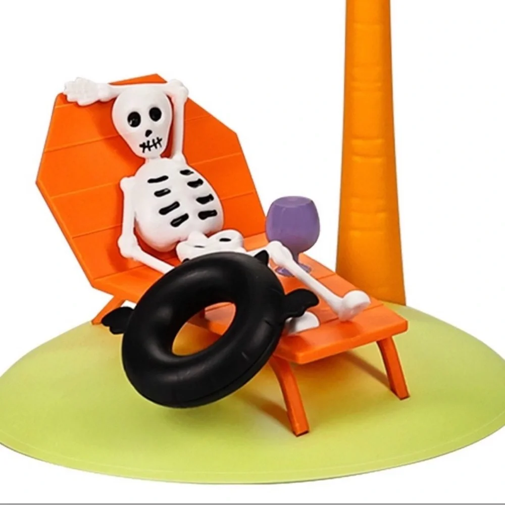 NWT Target Bullseye Playground LED Light Up Skeleton with Palm Tree 2025 Figural